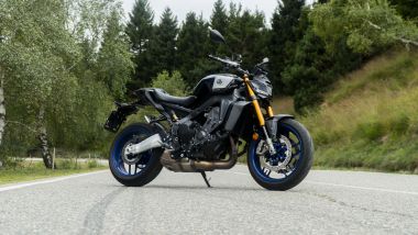 Yamaha MT-09SP 2024, la livrea Icon Performance è una costante negli anni