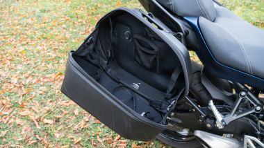 Yamaha Niken GT: le borse semi rigide hanno 25 litri di capienza