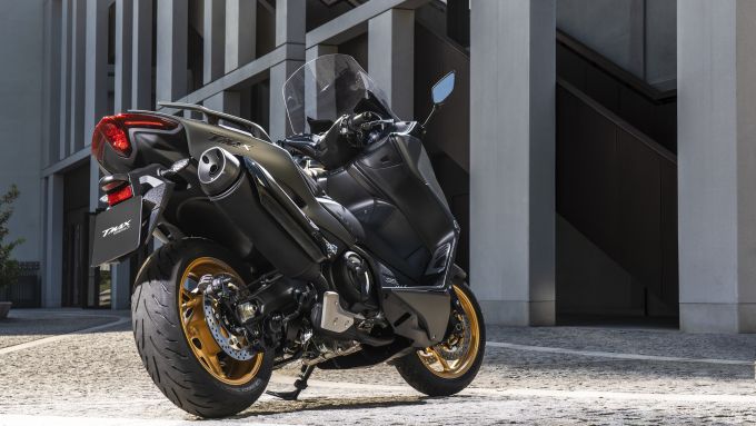 yamaha tmax 2019